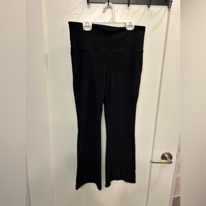 Like New Athleta Elation Rib Crop Flare 7/8 Leggings